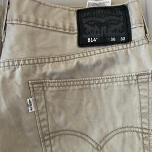 Men’s Levi 514 Jeans